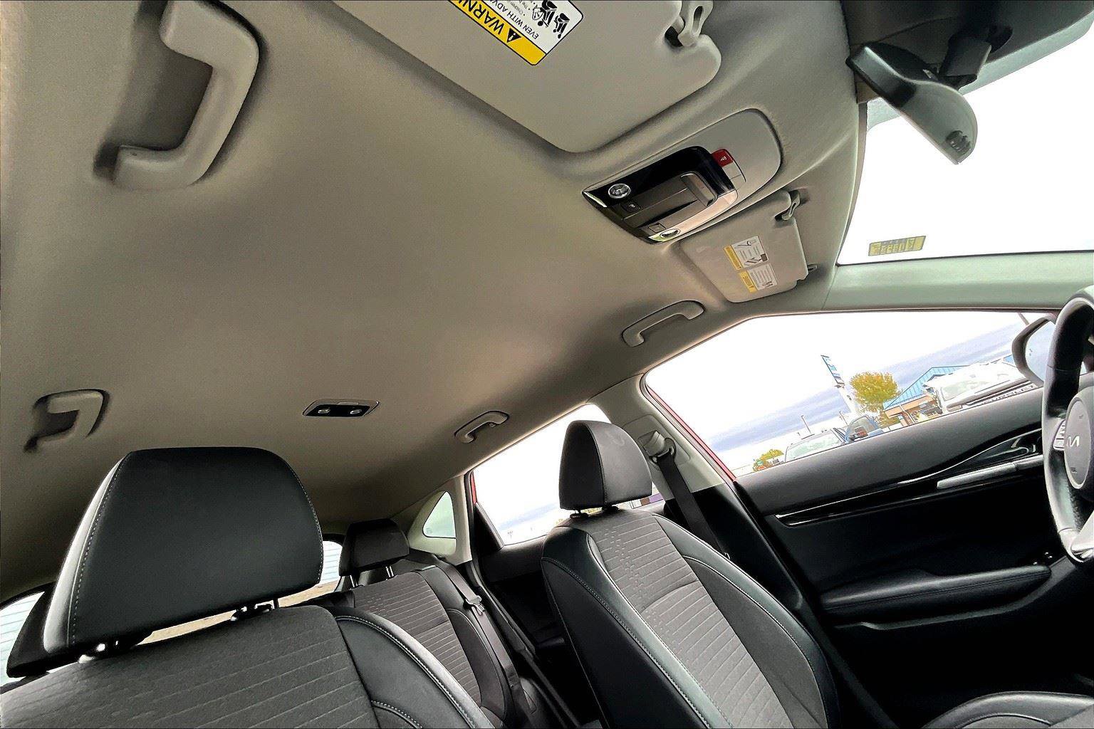 Used 2023 Kia Seltos Nightfall Edition image 22