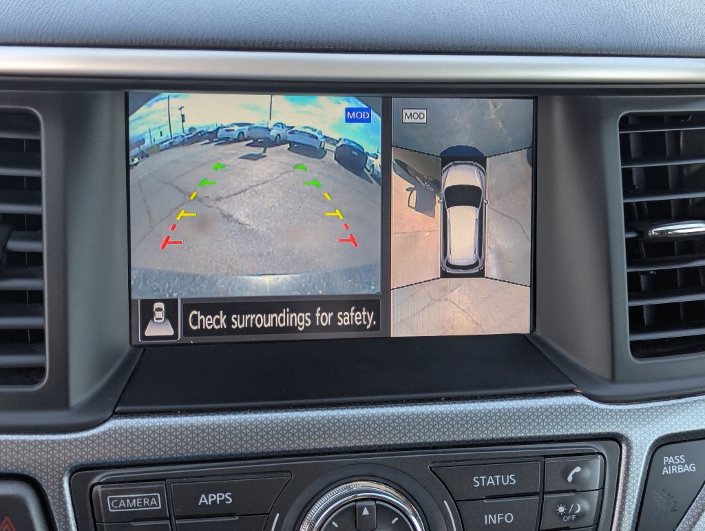 Used 2018 Nissan Pathfinder SL w/ Cargo Package FWD image 17