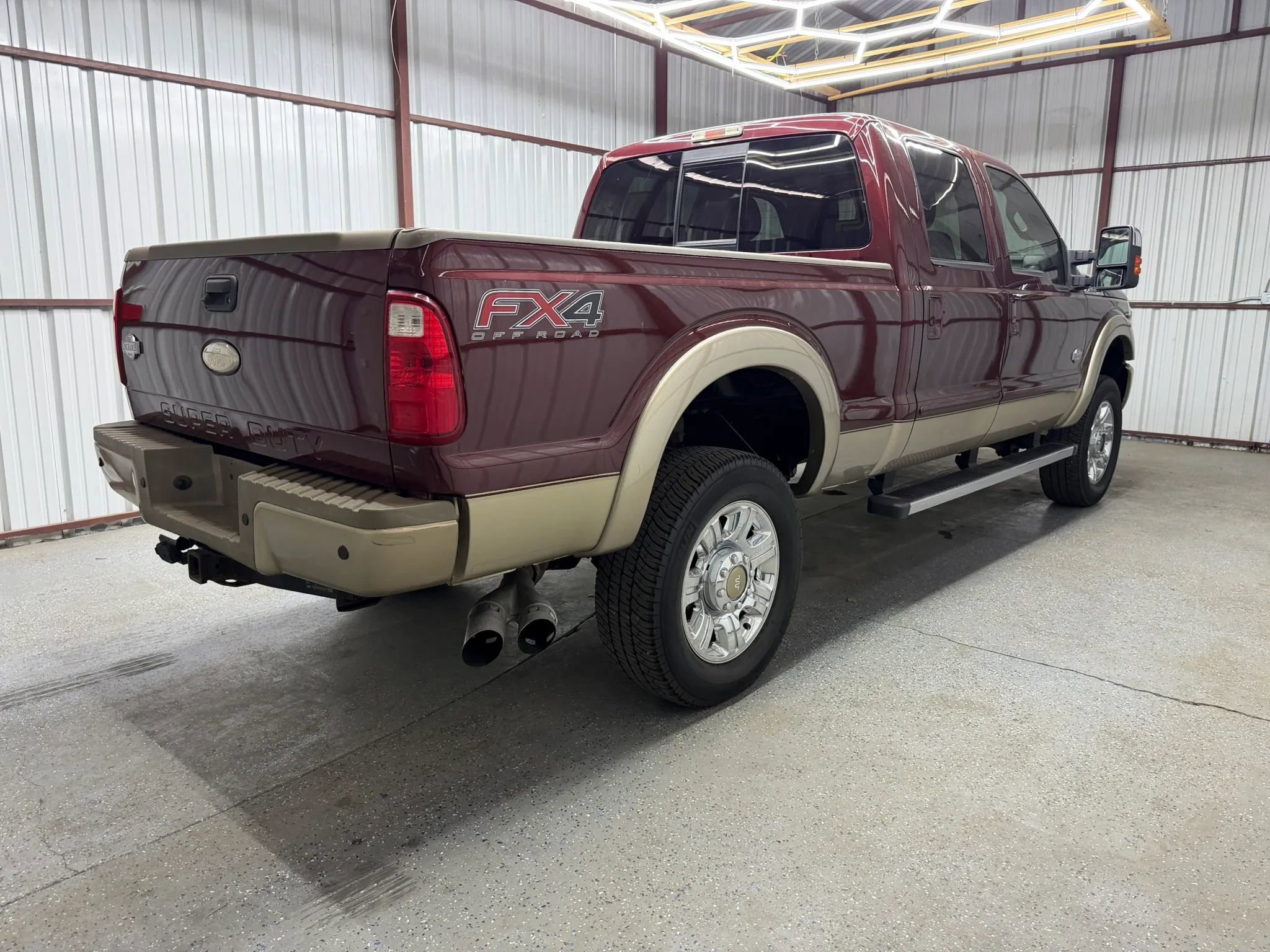 Used 2012 Ford F250 King Ranch w/ King Ranch w/Chrome Pkg AWD/4WD image 5
