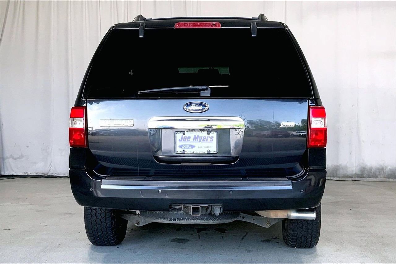 Used 2012 Ford Expedition Limited RWD image 3