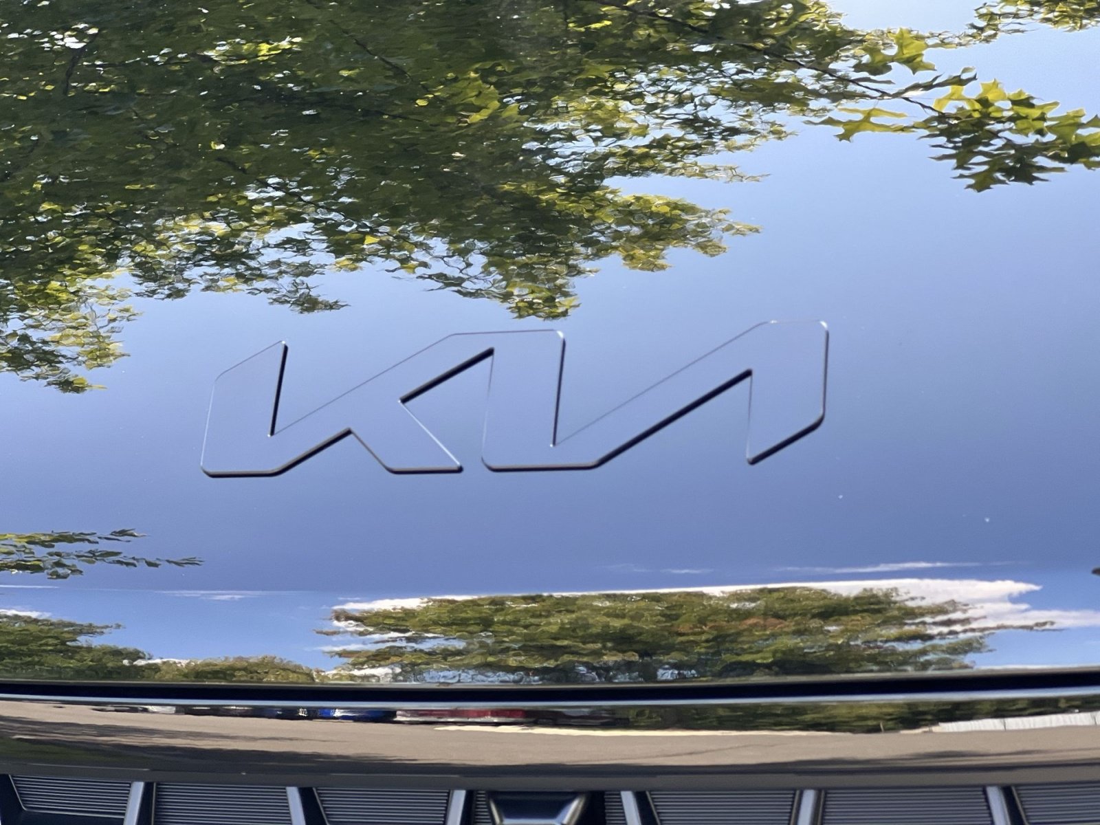 New 2027 Kia Carnival SX Prestige FWD image 12