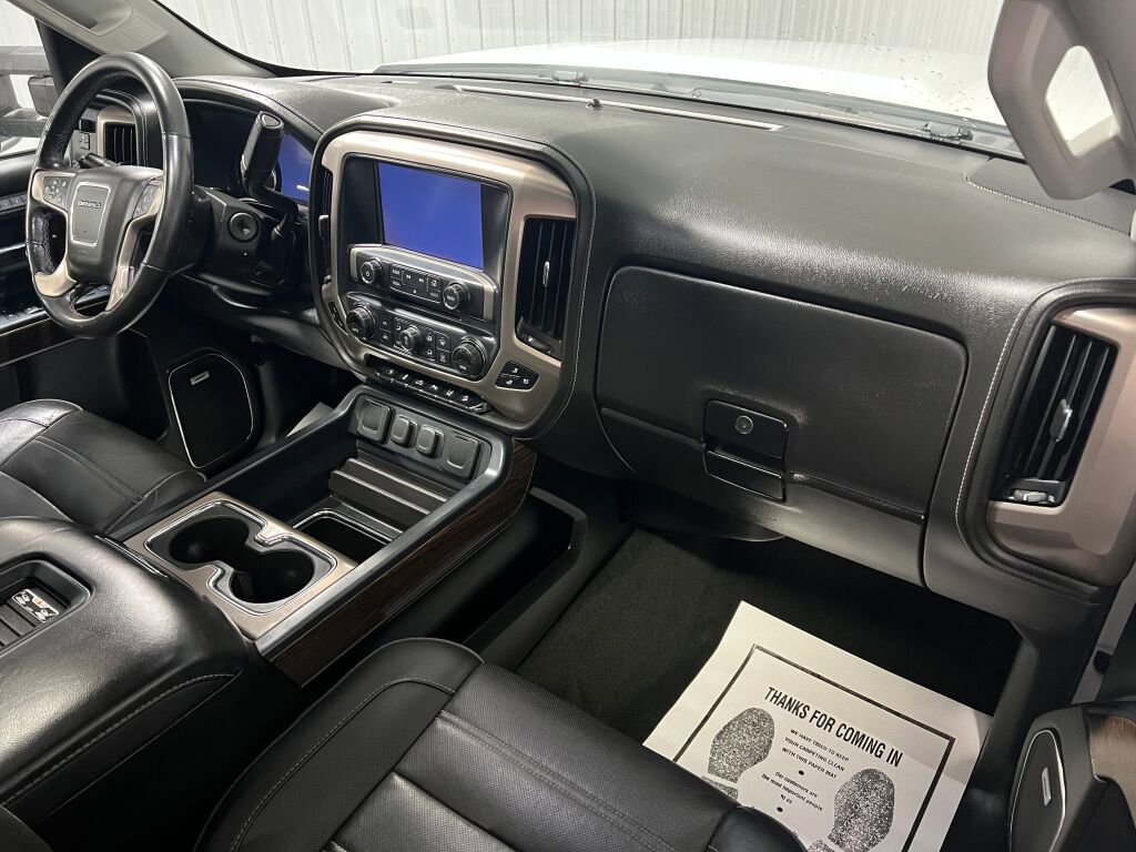 Used 2017 GMC Sierra 3500 Denali w/ Suspension Package, Off-Road image 3