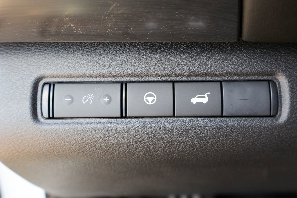 New 2026 Nissan Pathfinder SL FWD image 14