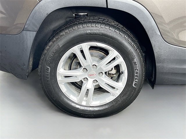 Used 2020 GMC Terrain SLE image 34