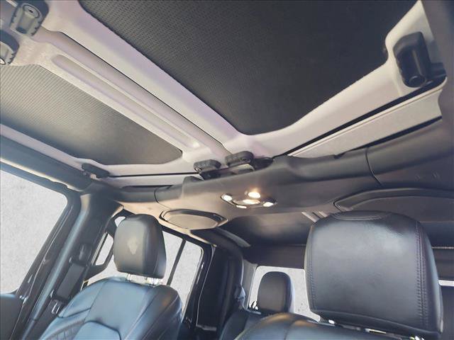 Used 2022 Jeep Gladiator Overland AWD/4WD image 21