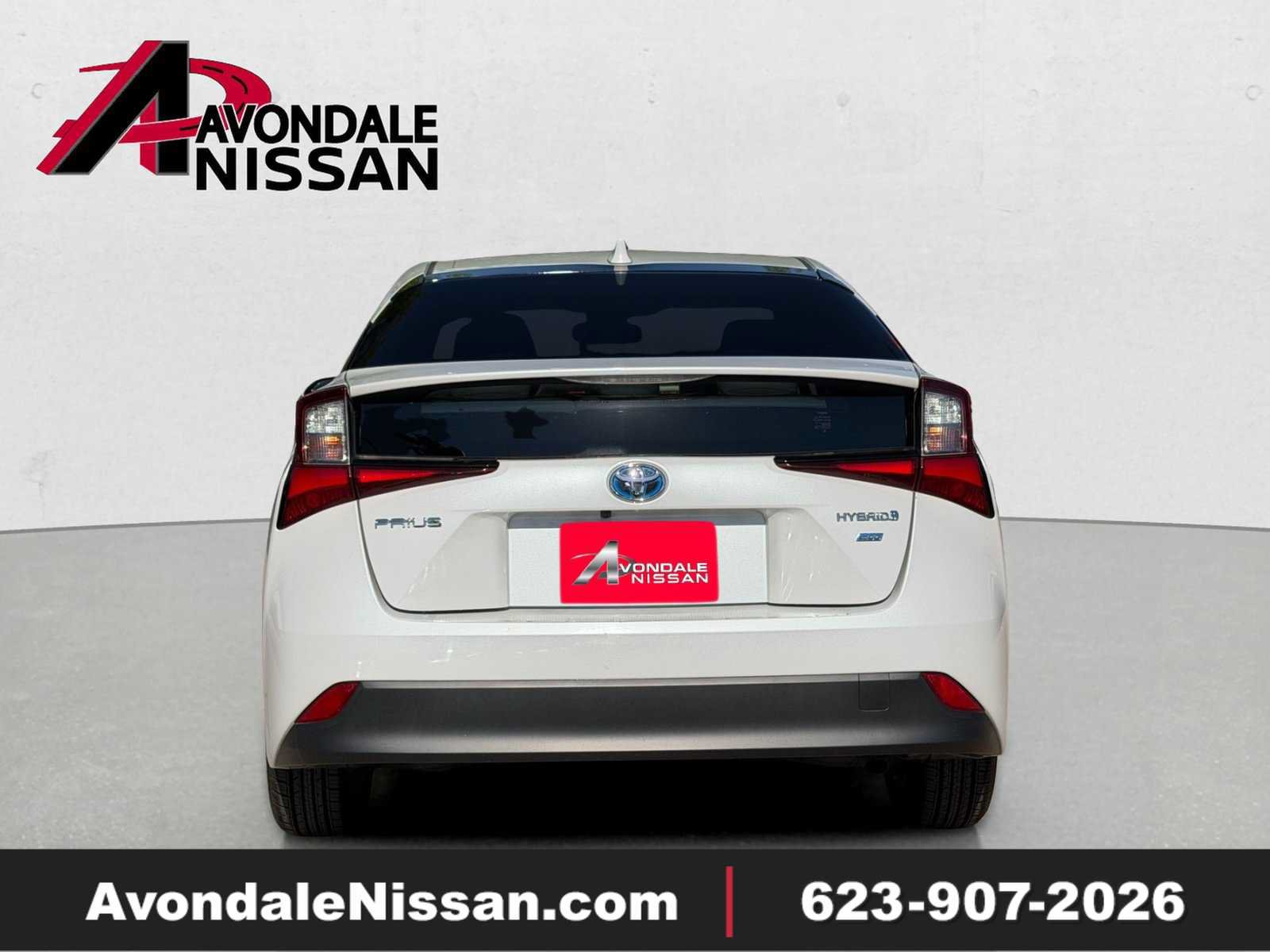 Used 2021 Toyota Prius L Eco w/ Carpet Mat Package (TMS)