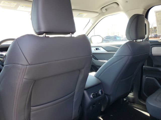 New 2026 Ford Explorer Active w/ Active Comfort Package AWD/4WD image 33