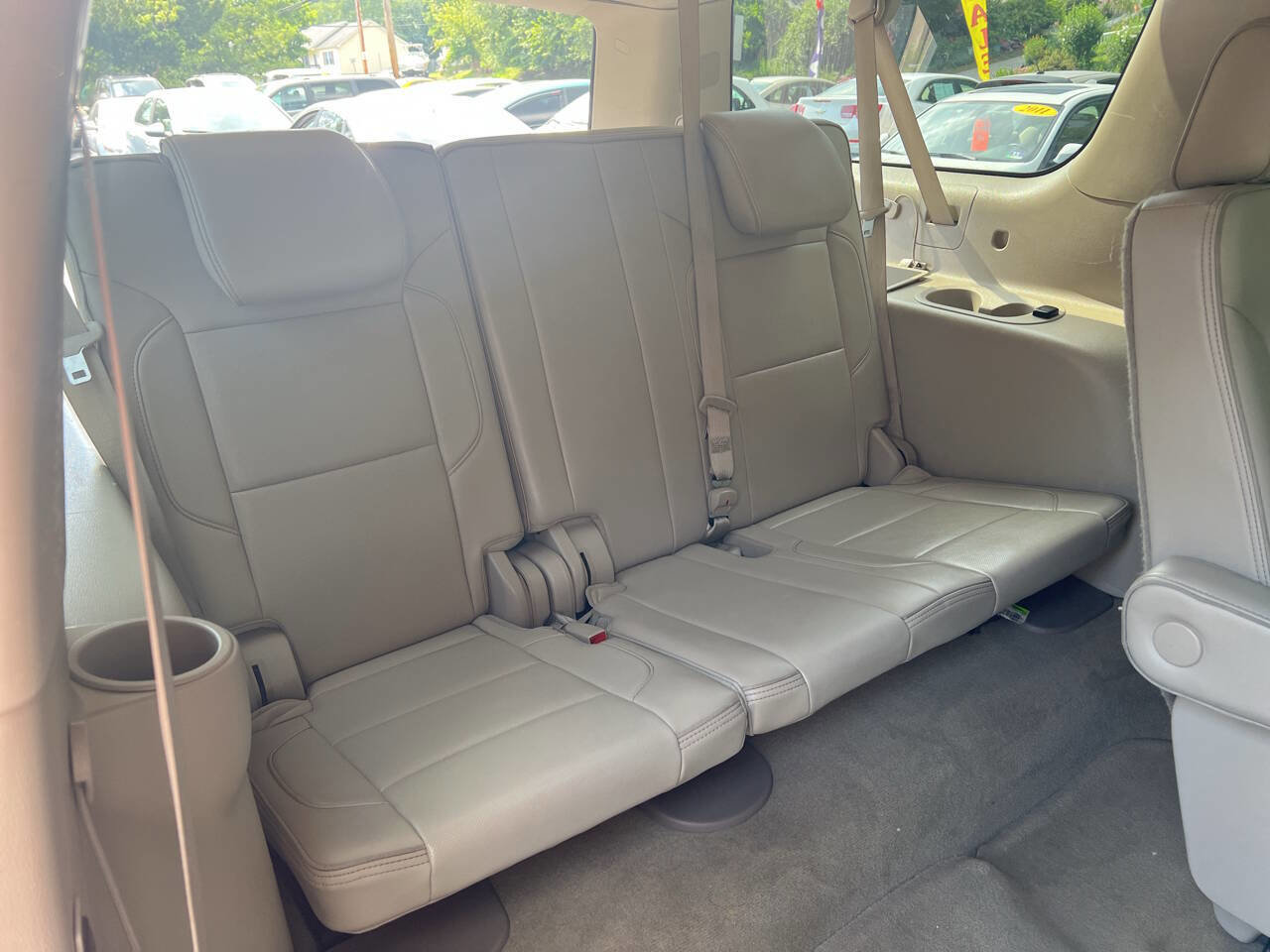 Used 2015 GMC Yukon XL Denali w/ Premium Package image 18