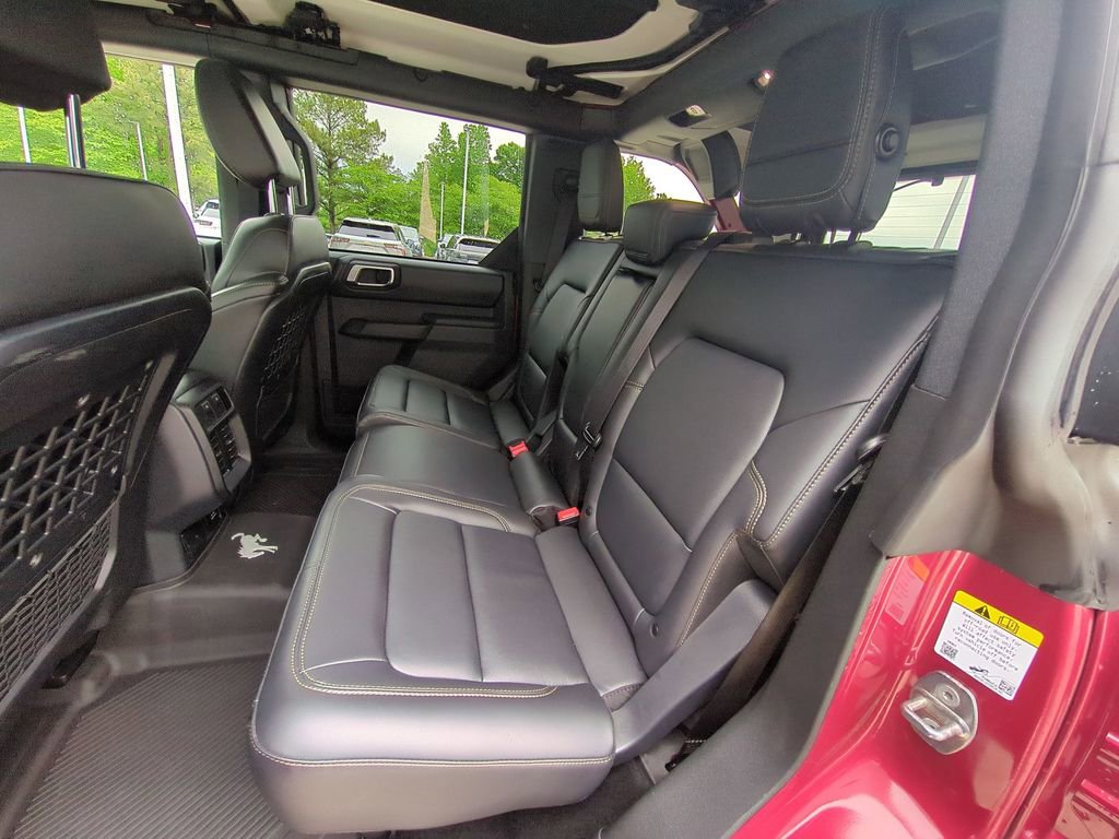 Used 2025 Ford Bronco Badlands AWD/4WD image 29