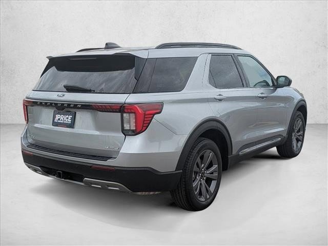 Used 2025 Ford Explorer Active w/ Active Comfort Package image 25