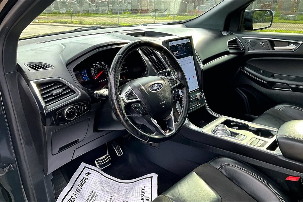 Certified 2023 Ford Edge ST w/ Equipment Group 401A AWD/4WD image 13