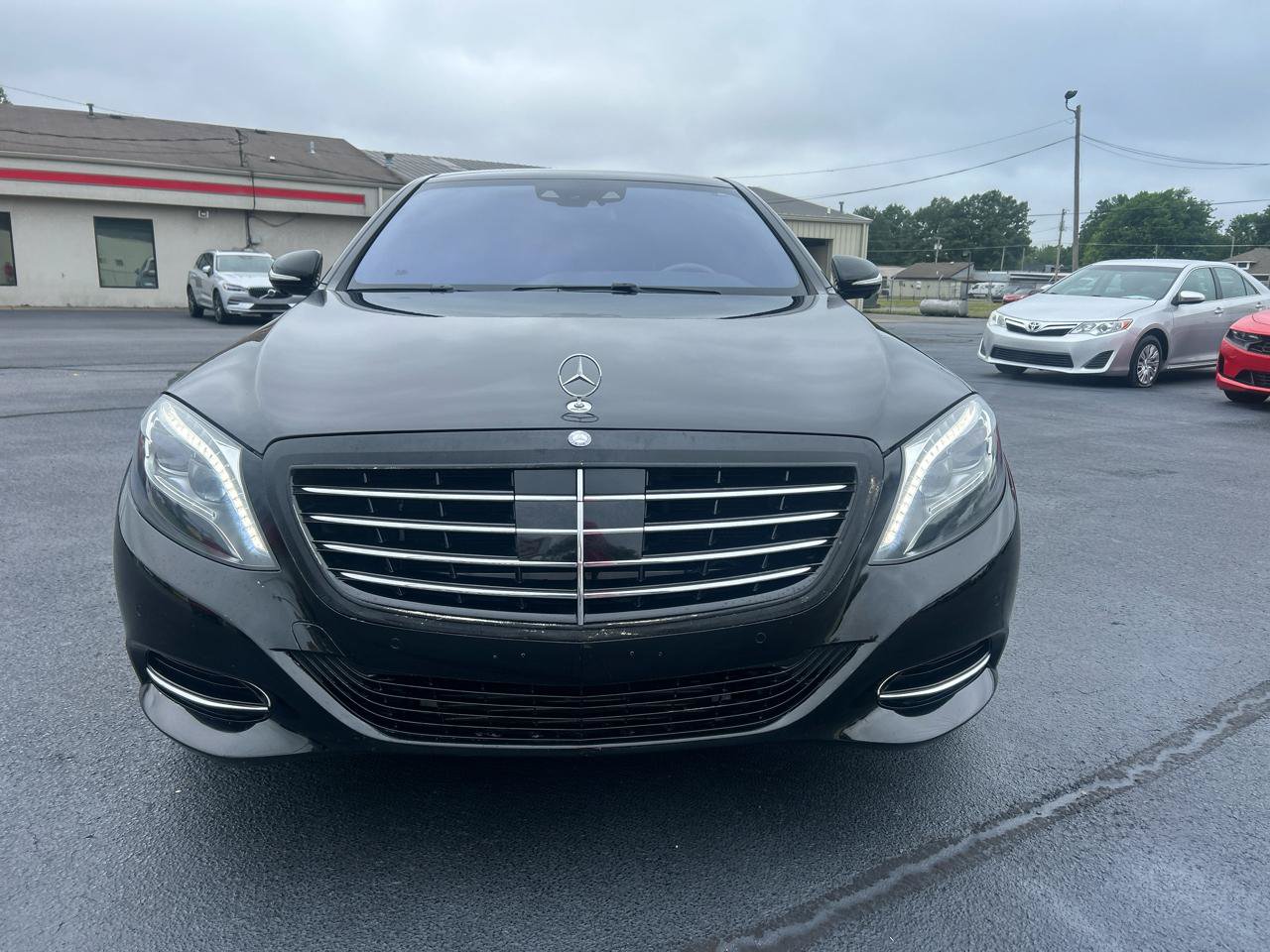 Used 2014 Mercedes-Benz S 550 Sedan image 2