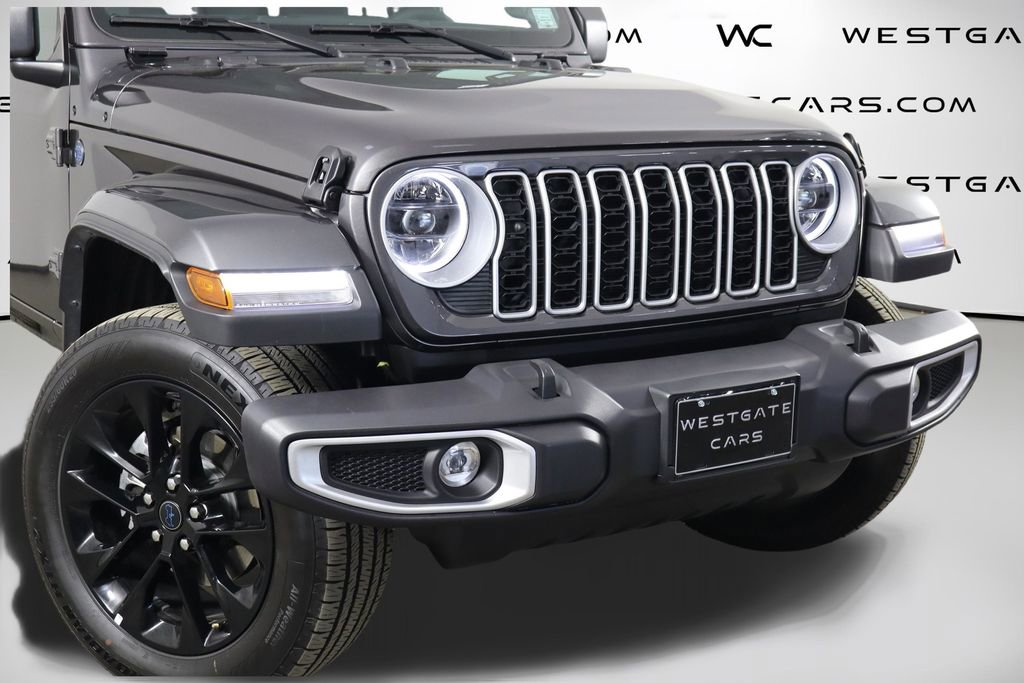 Used 2025 Jeep Wrangler Unlimited Sahara w/ Safety Group image 48