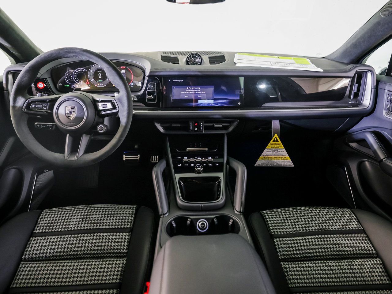New 2026 Porsche Cayenne Turbo image 24