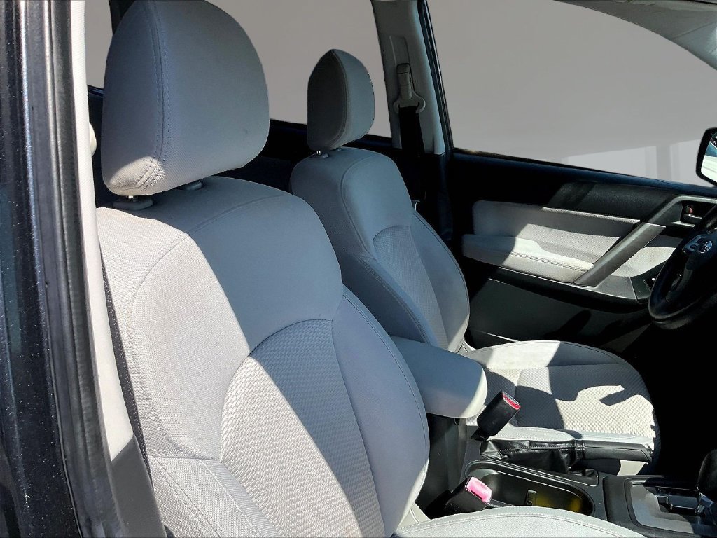 Used 2014 Subaru Forester 2.5i Premium w/ All-Weather Package AWD/4WD image 27