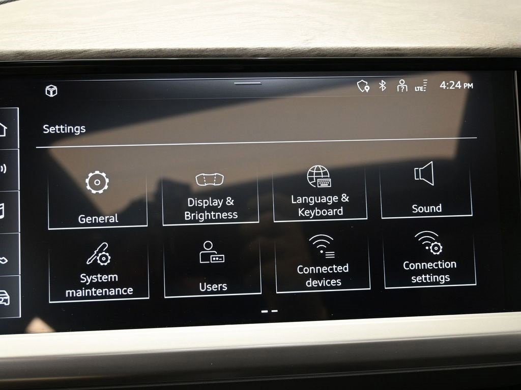 Used 2023 Audi Q4 e-tron Premium w/ Convenience Package image 26