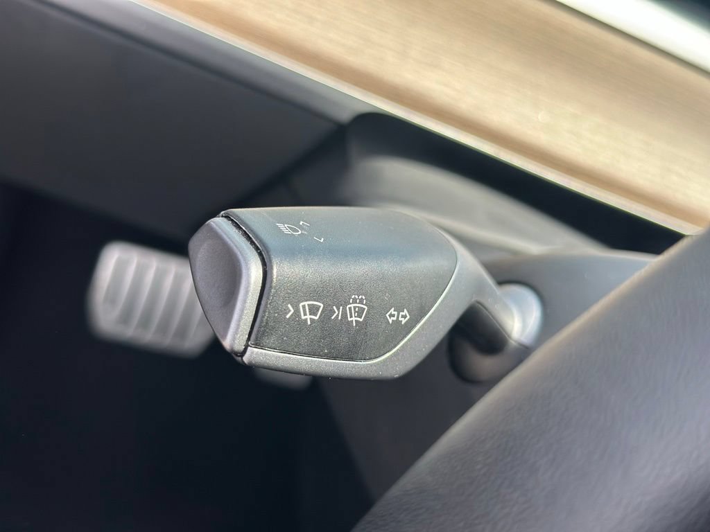 Used 2022 Tesla Model 3 Performance AWD/4WD image 33