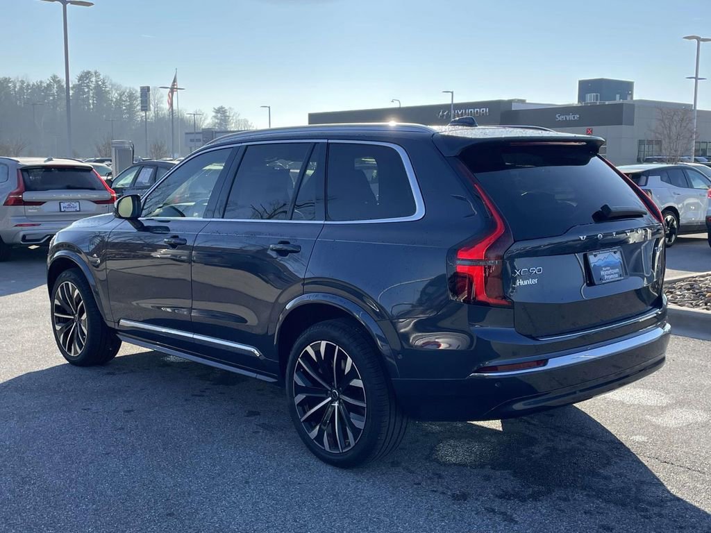 New 2026 Volvo XC90 T8 Plus w/ Protection Package Premier image 27