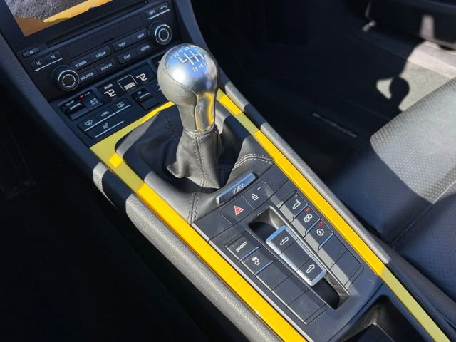 Used 2021 Porsche 718 Boxster S image 22