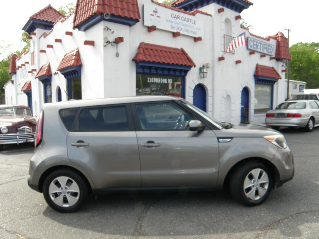 Used 2016 Kia Soul image 1