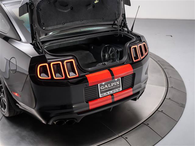 Used 2013 Ford Mustang Shelby GT500 RWD image 35