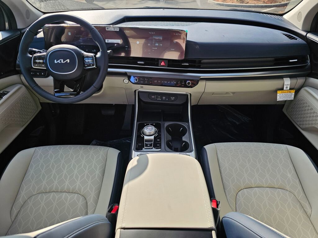 New 2026 Kia Carnival SX w/ SX Dark Edition Package image 9