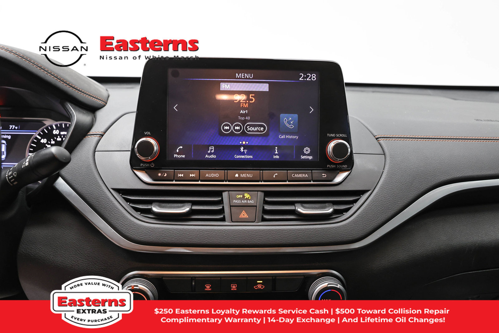 Used 2020 Nissan Altima 2.5 SR FWD image 12