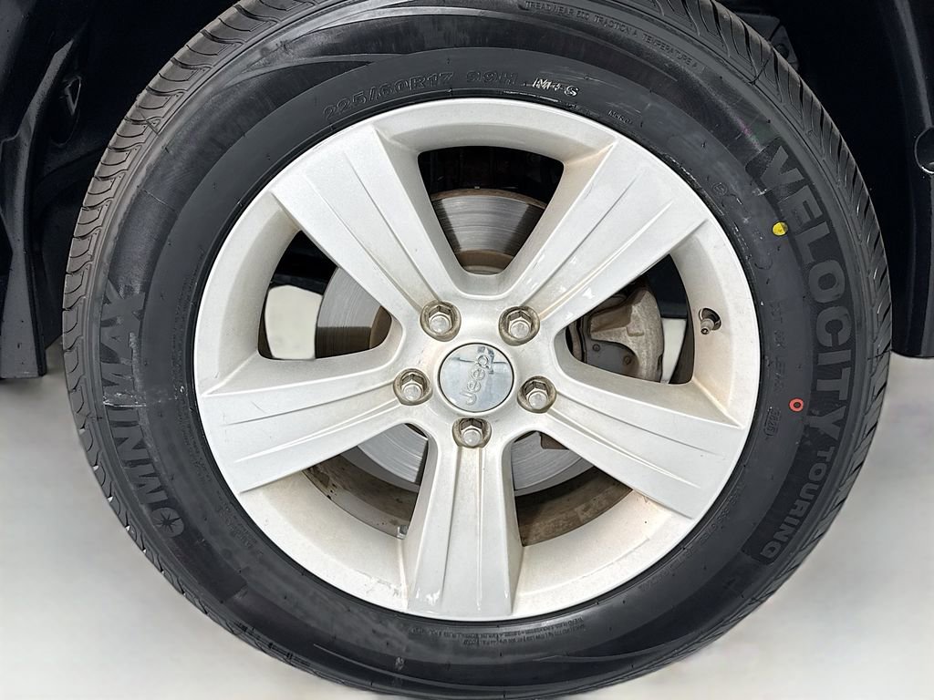 Used 2017 Jeep Patriot Latitude image 31