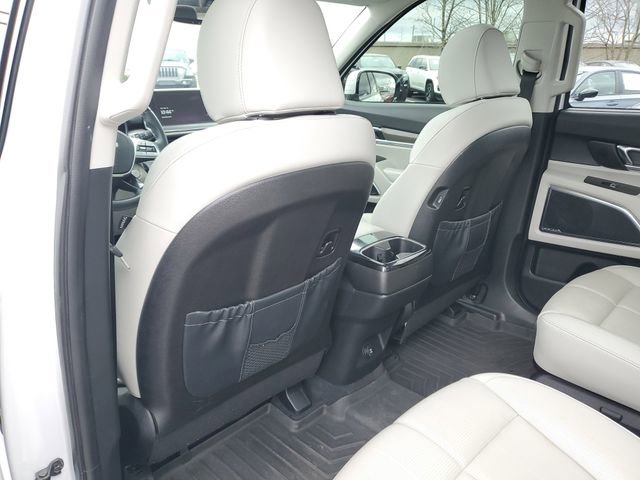 Used 2022 Kia Telluride SX image 17