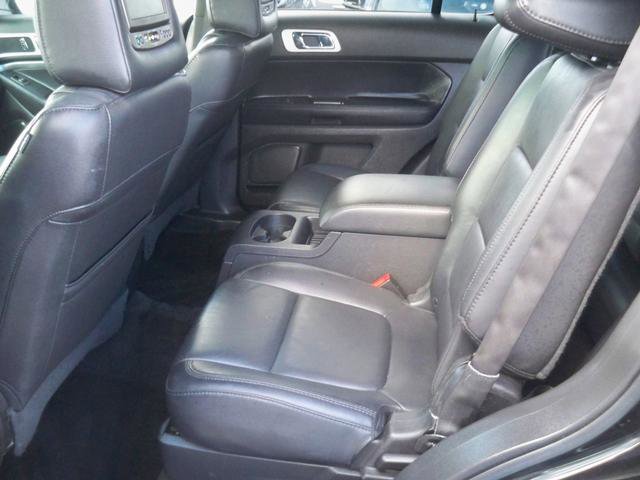 Used 2015 Ford Explorer XLT w/ Equipment Group 202B image 5