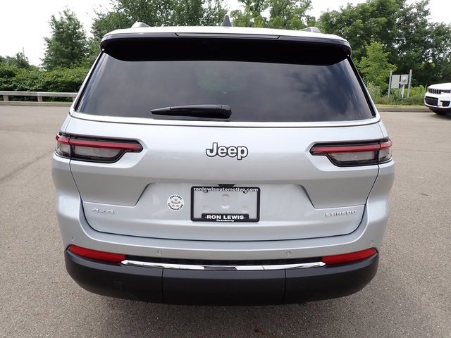 New 2025 Jeep Grand Cherokee L Laredo w/ Luxury Tech Group I image 4