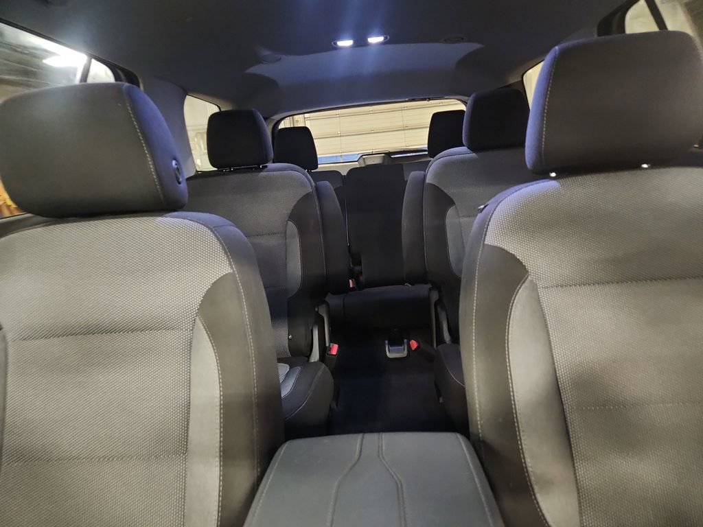 Certified 2019 Chevrolet Traverse LT w/ LPO, Floor Liner Package AWD/4WD image 35