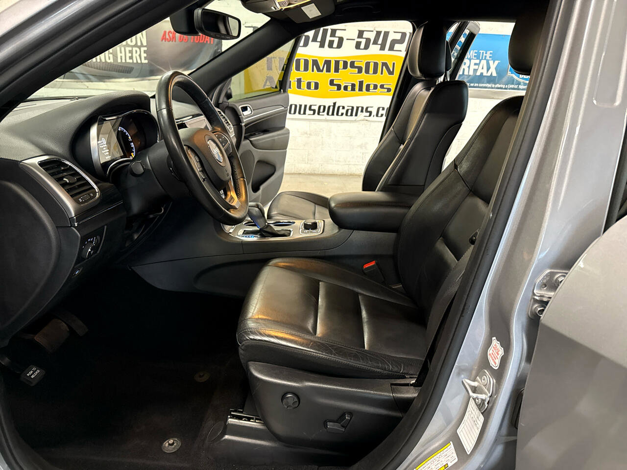 Used 2019 Jeep Grand Cherokee Limited image 8