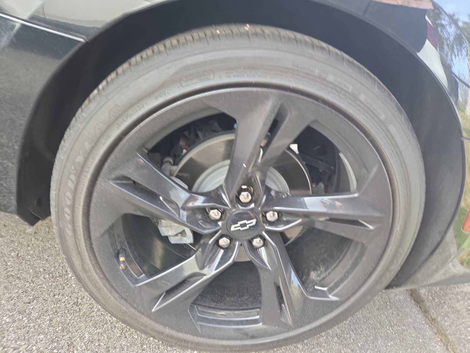 Used 2023 Chevrolet Camaro LT w/ RS Package image 7