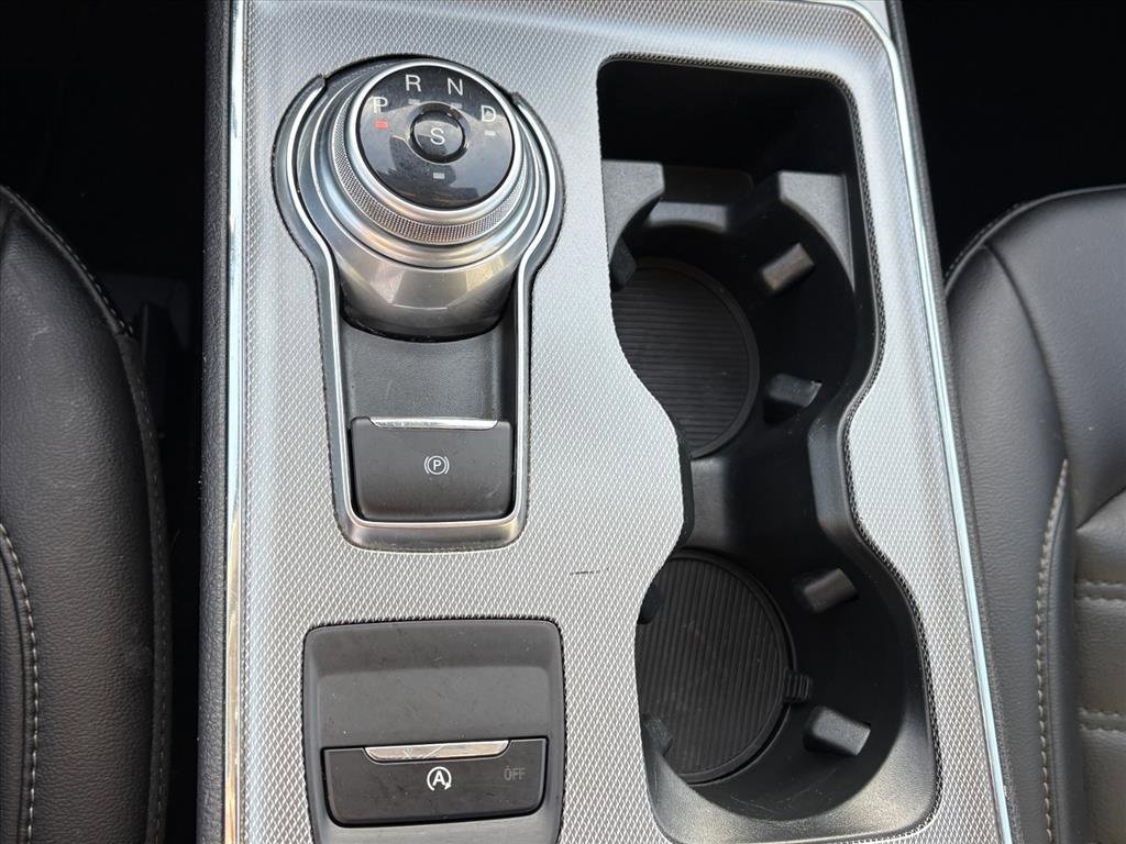 Used 2021 Ford Edge SEL w/ Convenience Package image 23