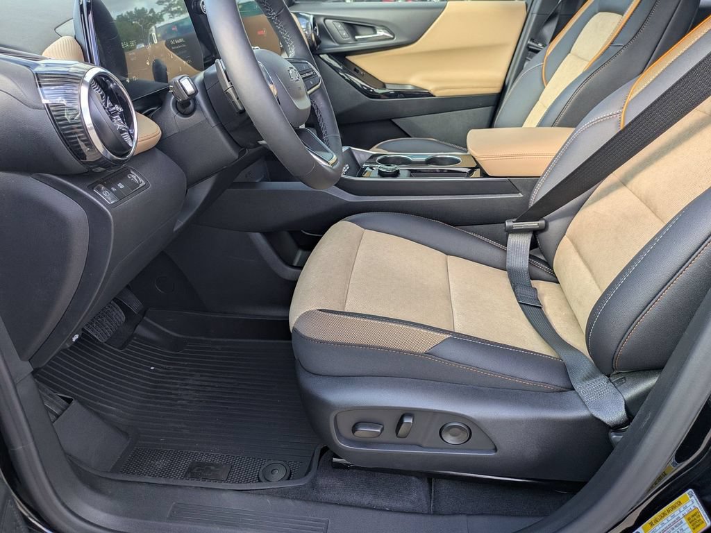New 2026 Chevrolet Equinox ACTIV w/ Convenience Package III FWD image 11