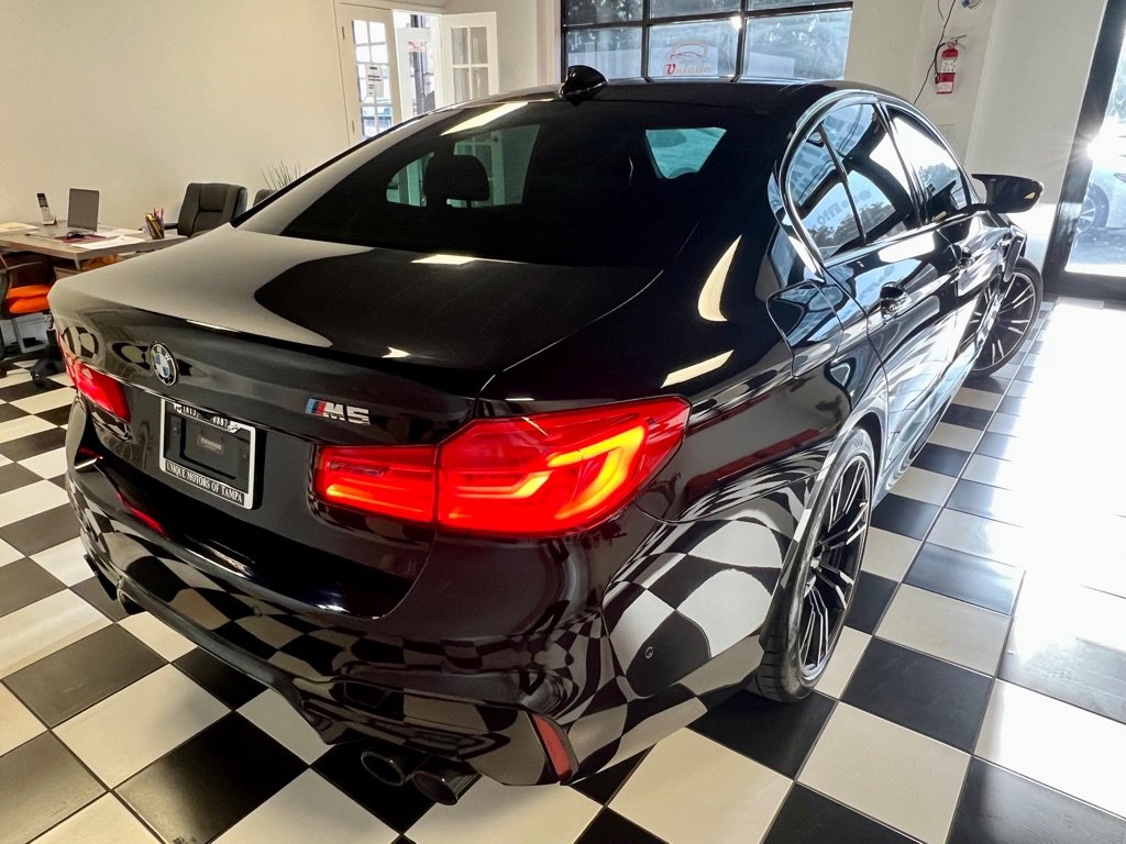 Used 2018 BMW M5 image 51