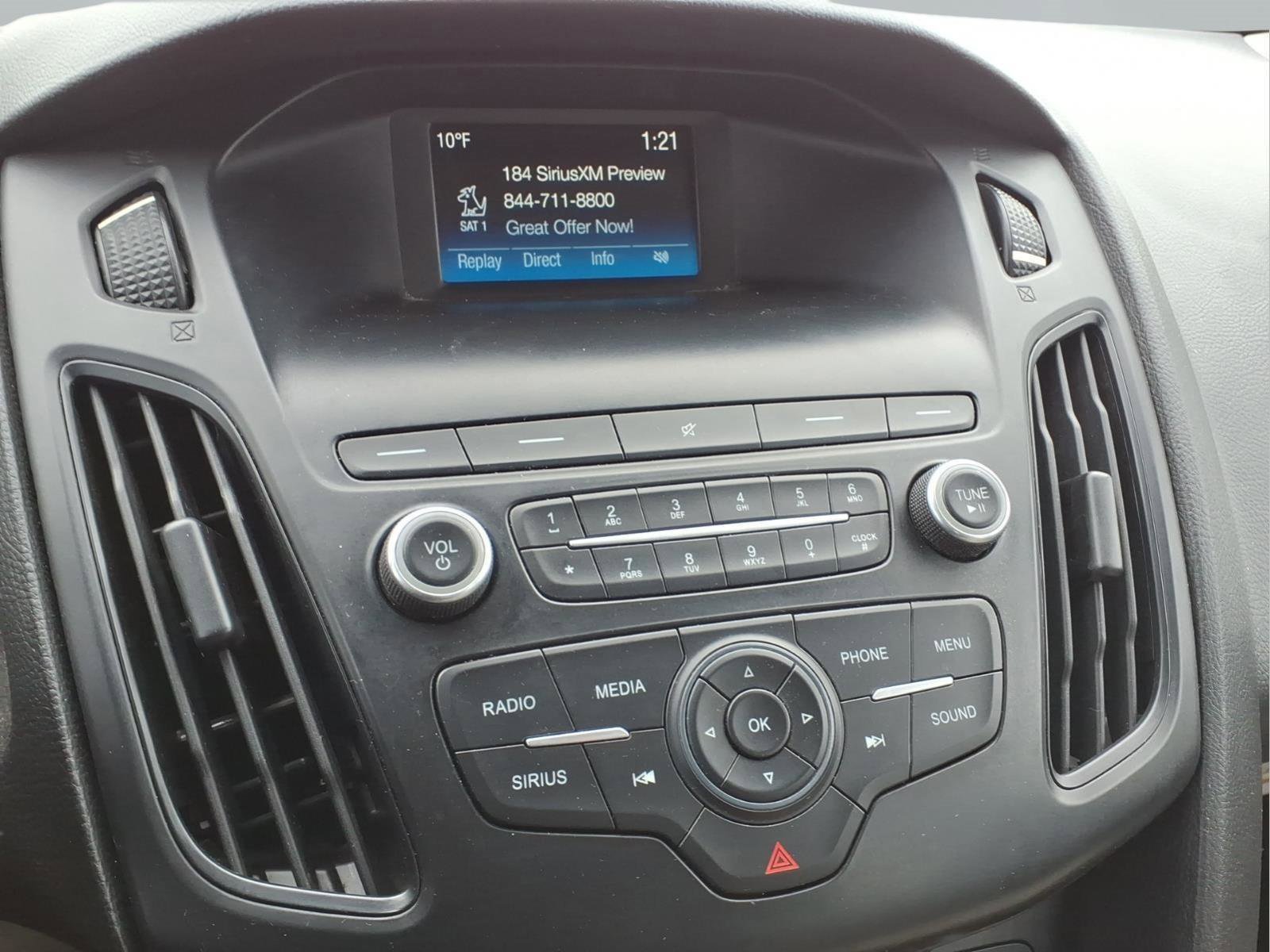 Used 2018 Ford Focus SE image 5