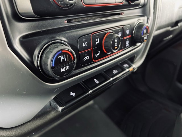 Used 2015 GMC Sierra 1500 SLE w/ SLE Value Package image 27