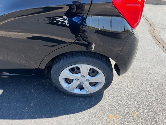 Used 2022 Chevrolet Spark LS image 7