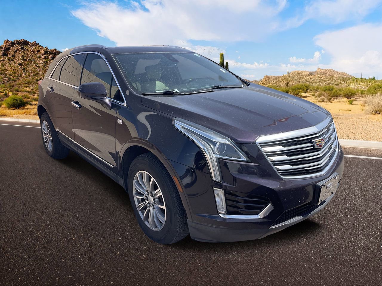 Used 2018 Cadillac XT5 Luxury w/ Driver Awareness Package image 1