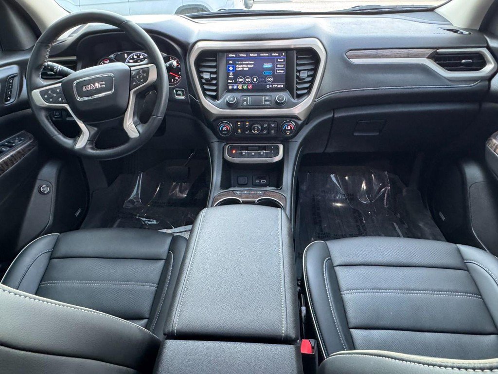 Used 2023 GMC Acadia Denali w/ Black Diamond Edition AWD/4WD image 15