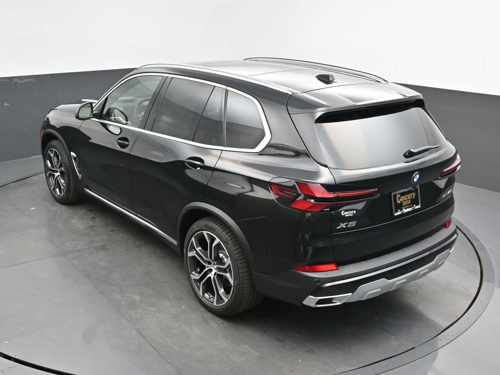 New 2026 BMW X5 sDrive40i w/ Parking Assistance Package RWD image 36