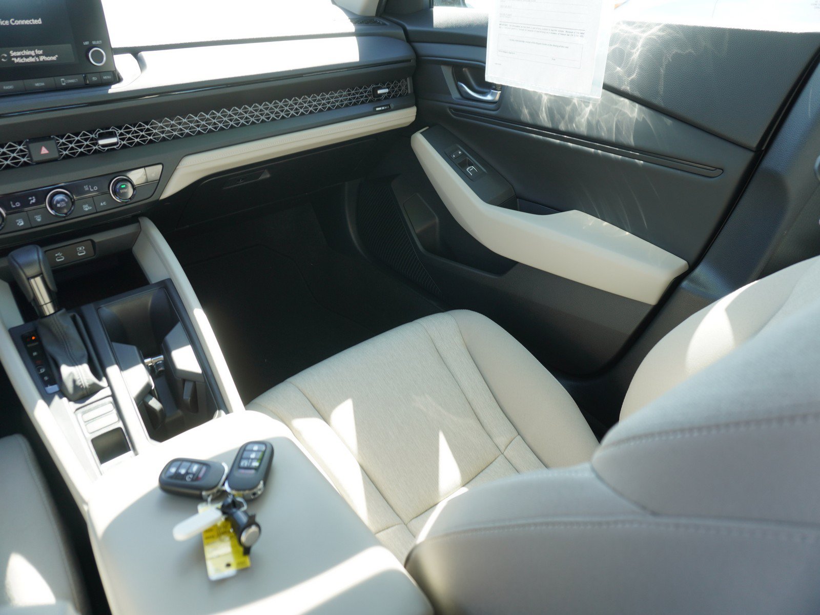 Used 2025 Honda Accord SE image 15