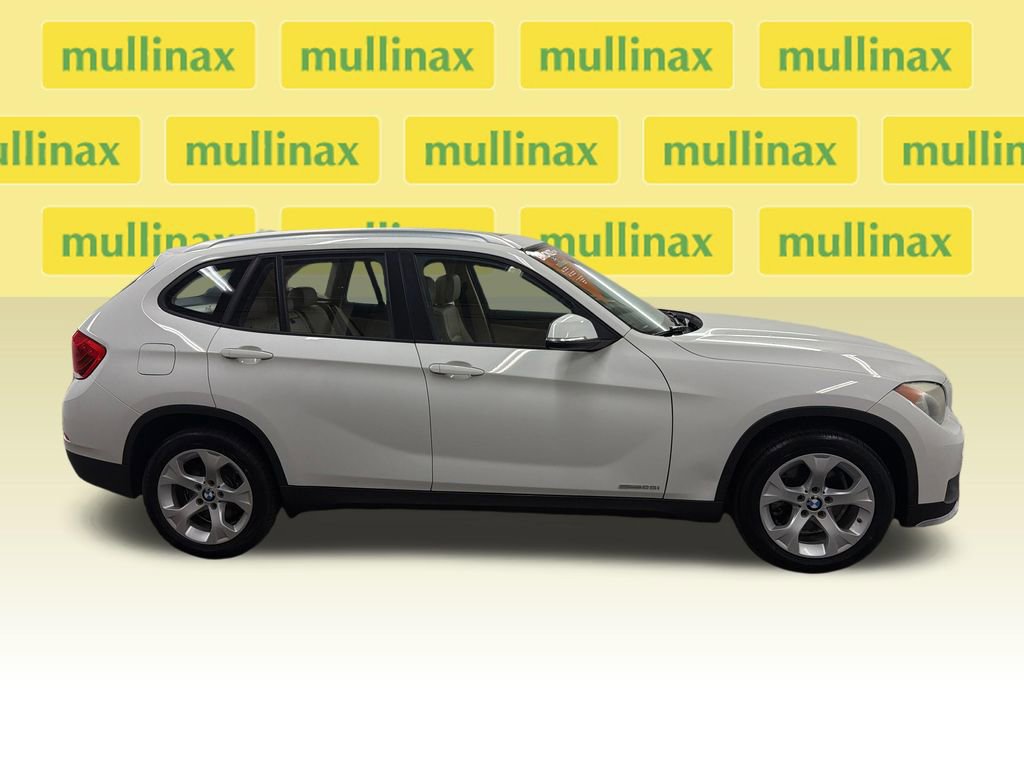 Used 2015 BMW X1 sDrive28i image 2