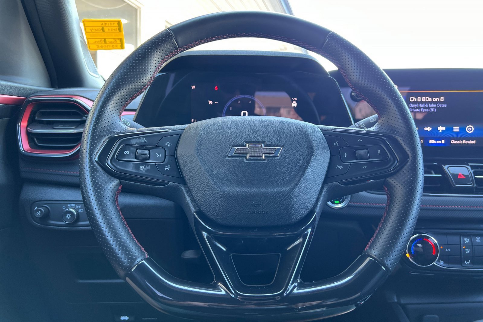 Used 2024 Chevrolet TrailBlazer RS w/ Driver Confidence Package image 20