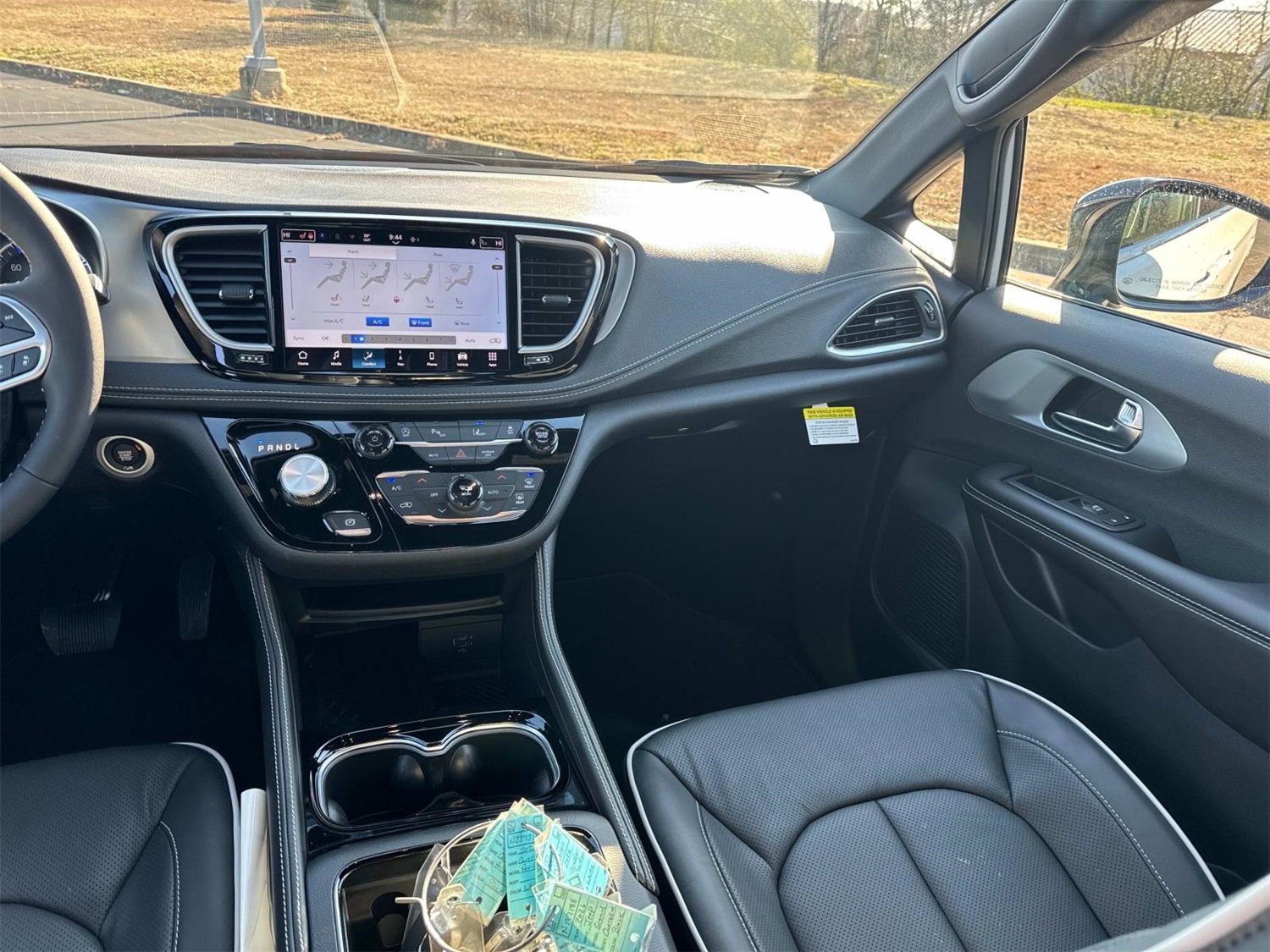 New 2026 Chrysler Pacifica Limited image 19