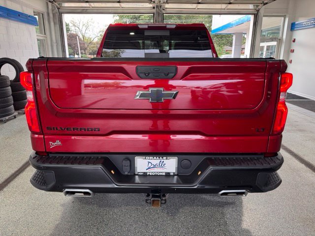 Used 2022 Chevrolet Silverado 1500 LT Trail Boss w/ Convenience Package II AWD/4WD image 9