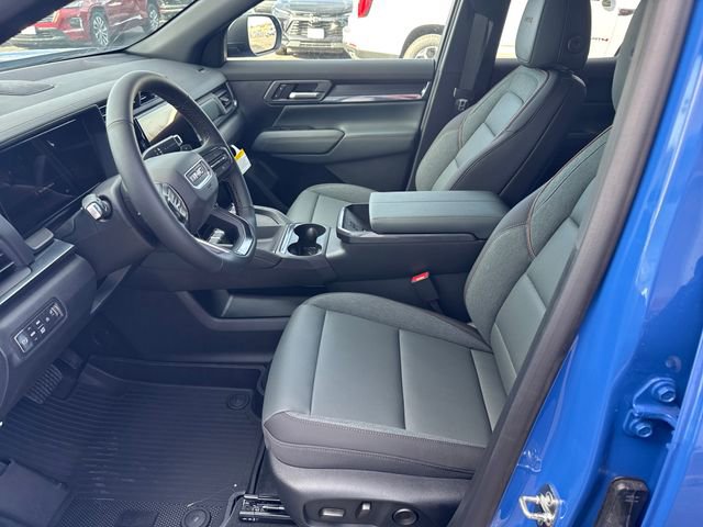 New 2026 GMC Terrain AT4 w/ LPO, Floor Liner Package AWD/4WD image 10