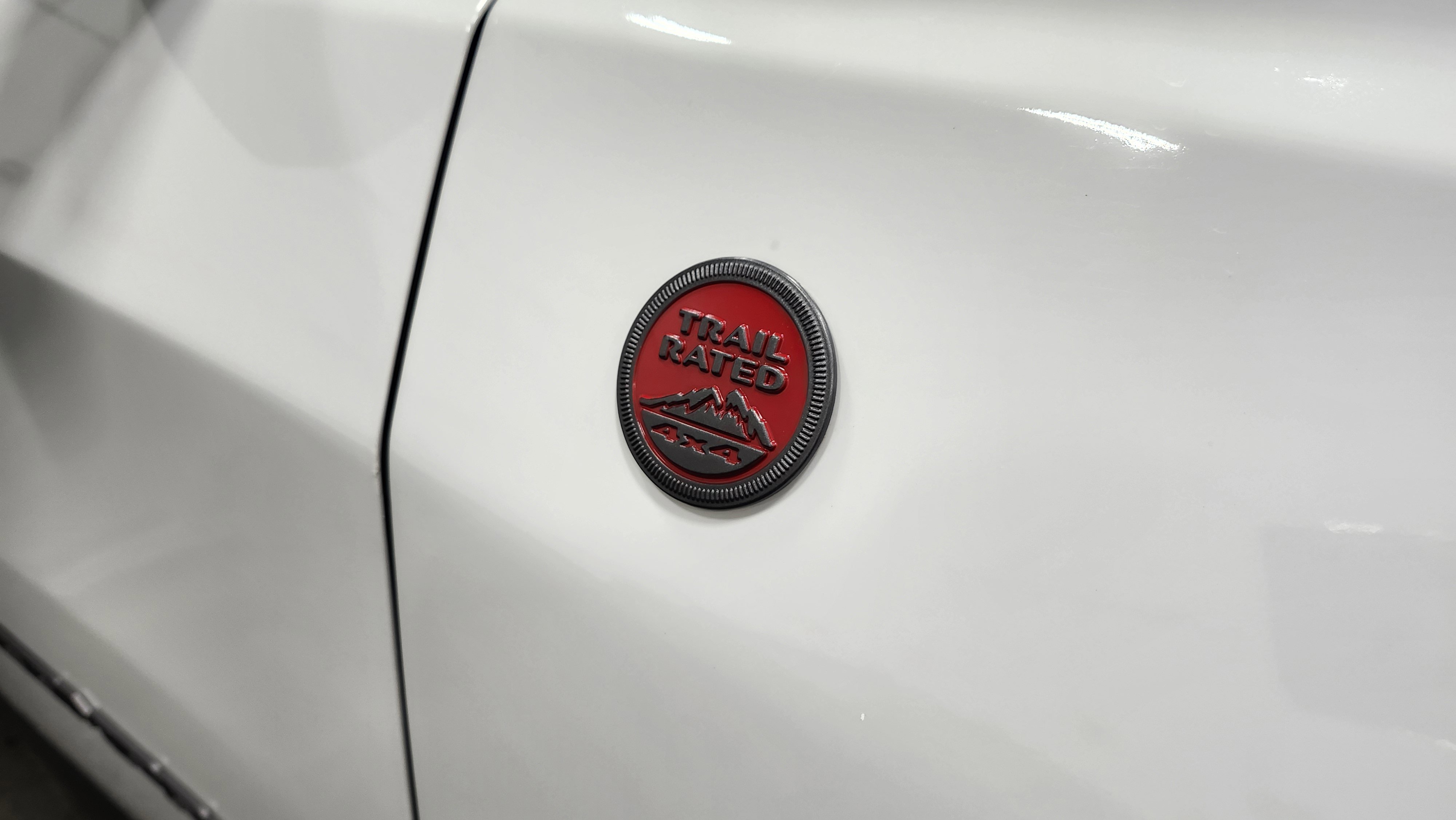 Used 2025 Jeep Compass Trailhawk image 12